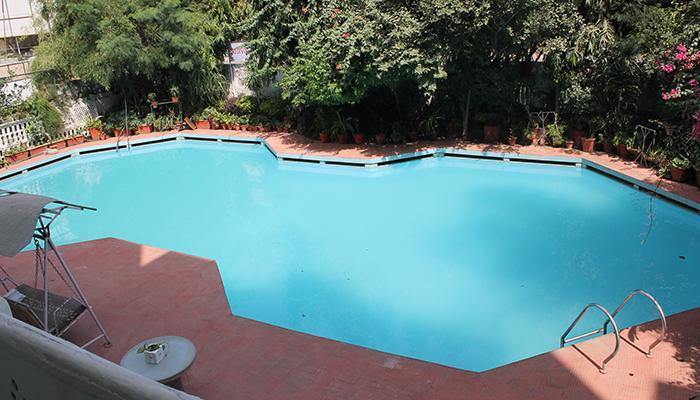 Aravali Clarks Inn Alwar Bagian luar foto